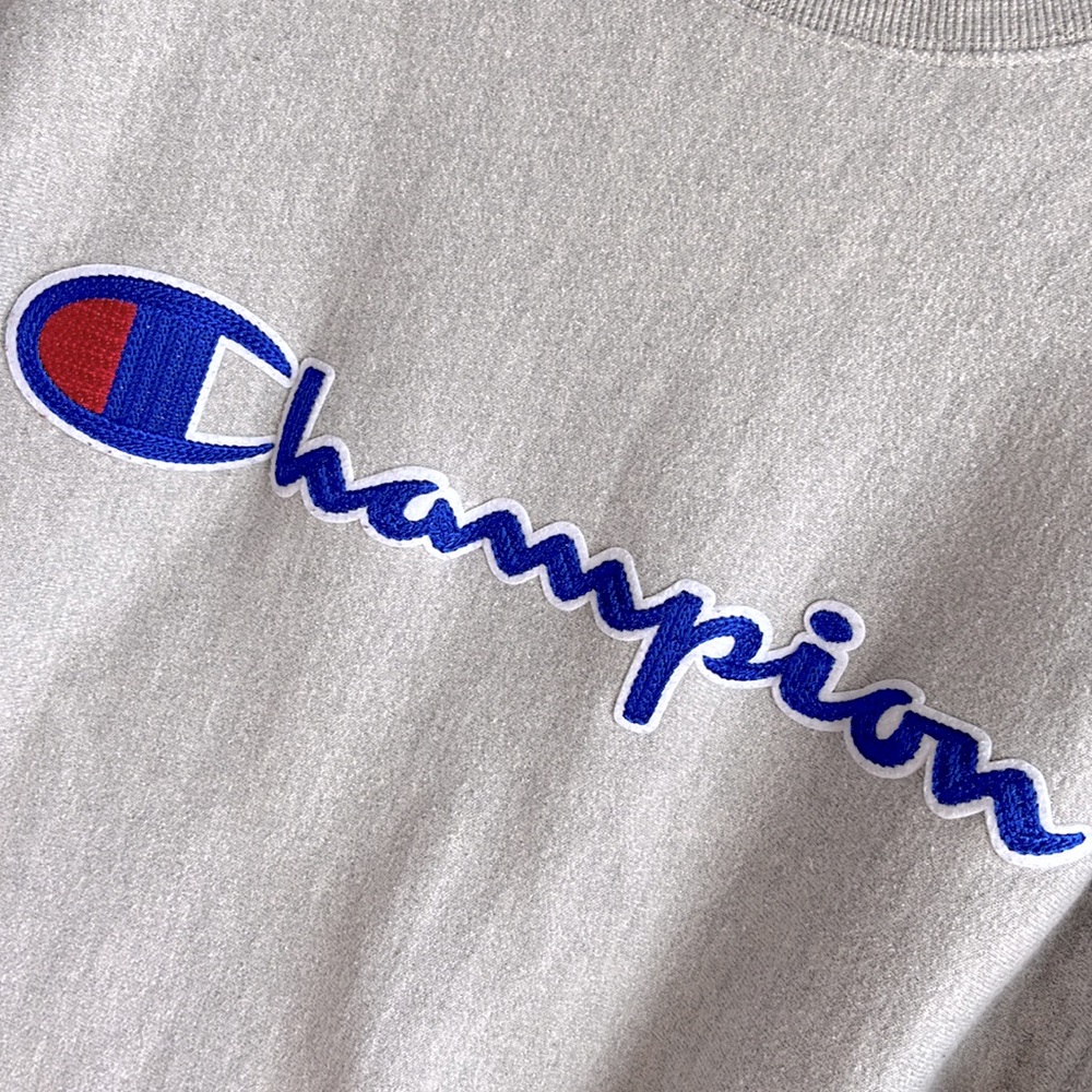 Champion Reverse Weave sweatshirt - Picture 2 of 5